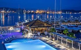 Bed And Boat Holiday